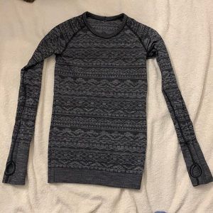 Lululemon running long sleeve top